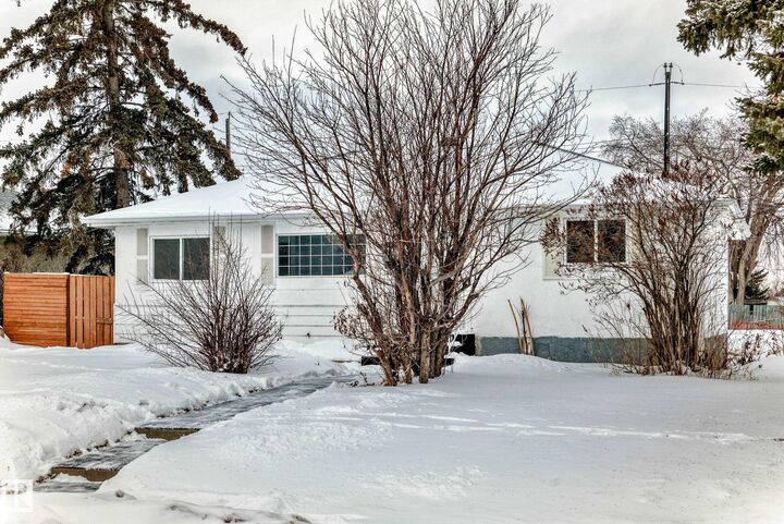 Property Photo: 13904 135 Avenue NW AB T5L 3Y8