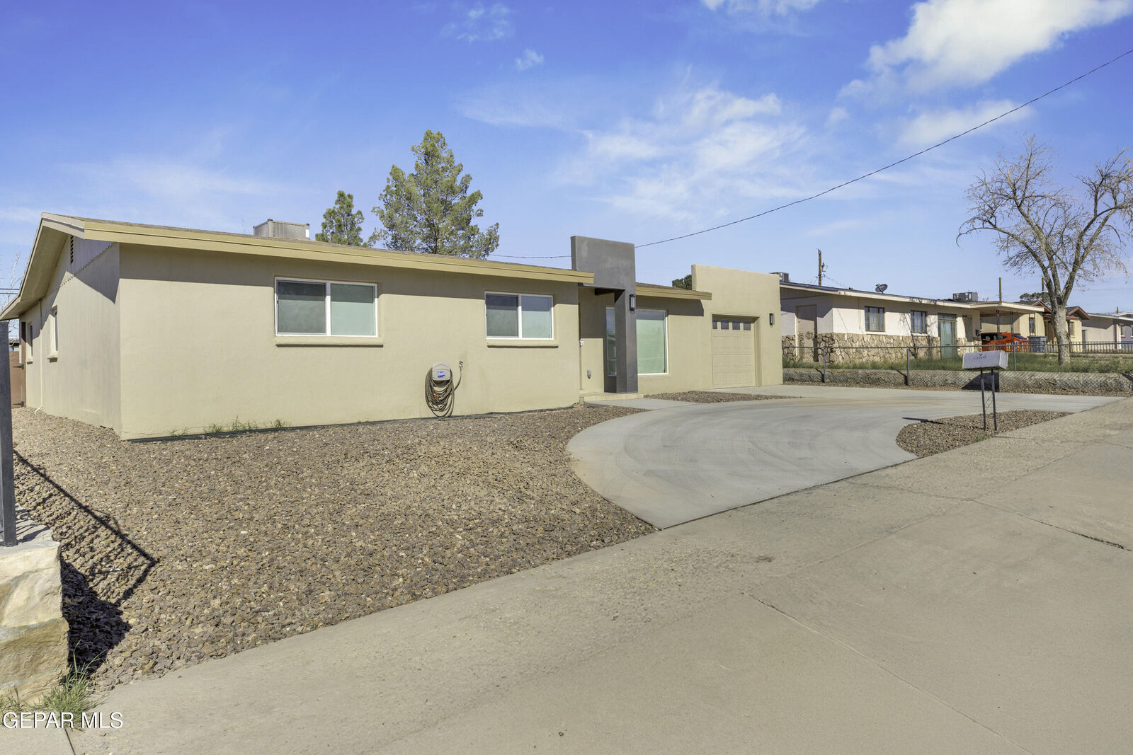 Property Photo:  945 Richard Drive  TX 79907 