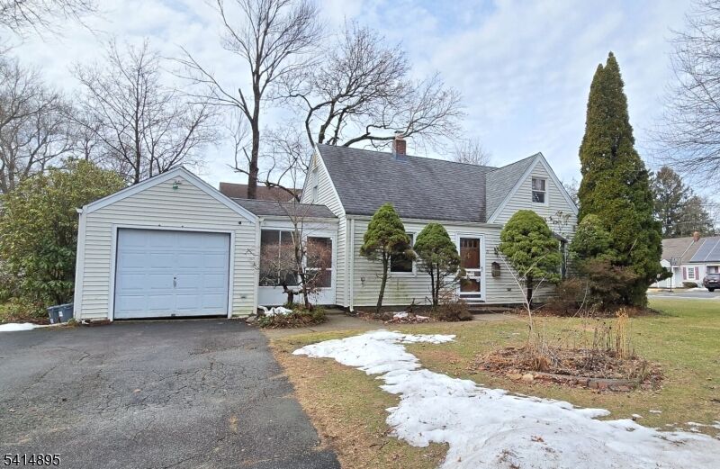 Property Photo: 21 Romondt Rd NJ 07444