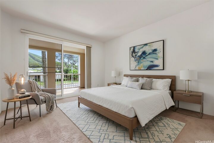Property Photo: 520 Lunalilo Home Road 7104 HI 96825