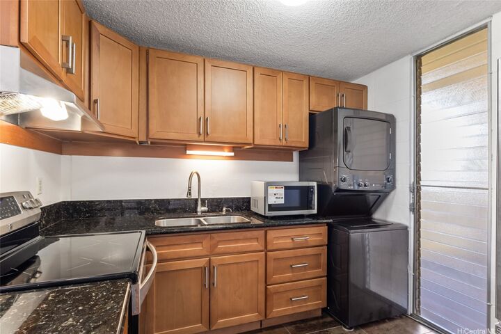 Property Photo:  95-2048 Waikalani Place D303  HI 96789 