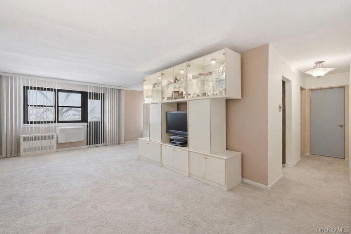 Property Photo:  85-10 151st Avenue 1C  NY 11414 