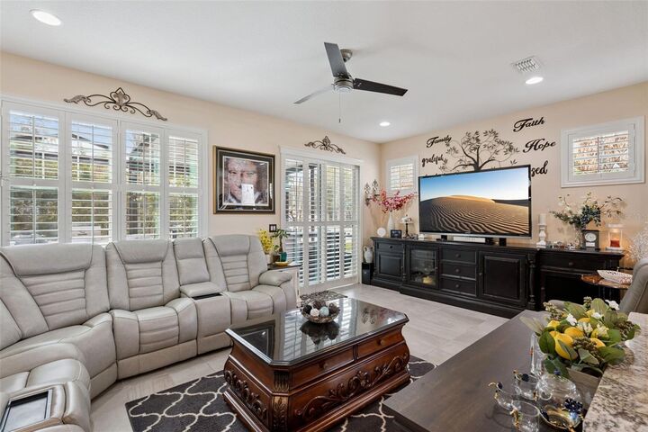 Property Photo:  3537 Brighton Park Circle  FL 32812 