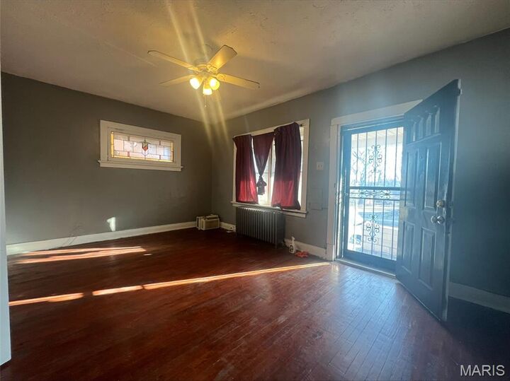 Property Photo:  5929 Lucille Avenue  MO 63136 