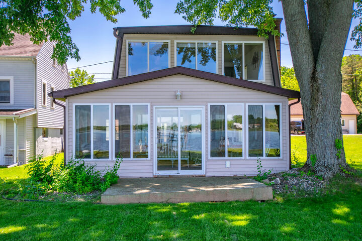 Property Photo:  4601 Anderson  MI 49224 