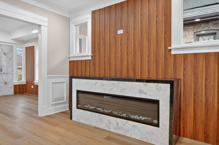 Property Photo:  7947 S Dorchester Avenue  IL 60619 