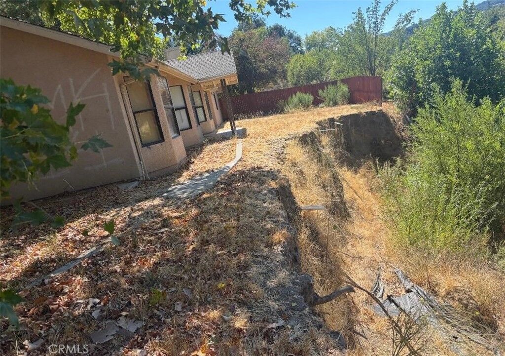 Property Photo:  1210 San Ramon  CA 93422 