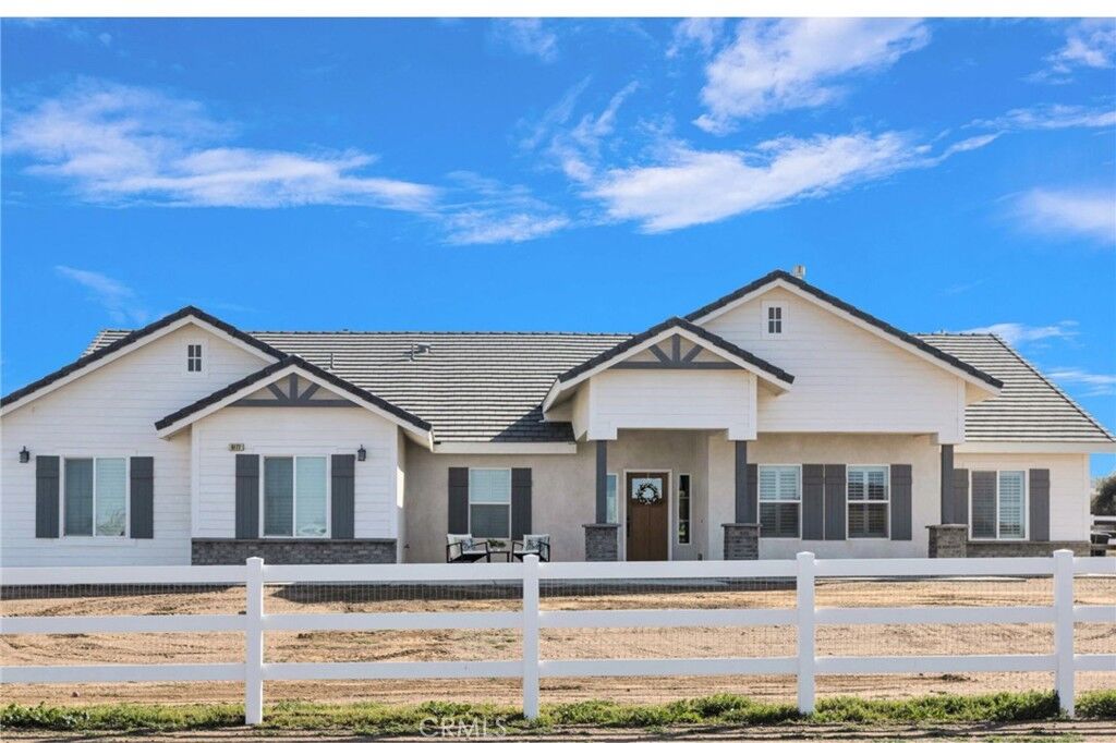 Property Photo:  9177 Taylor Way  CA 92371 