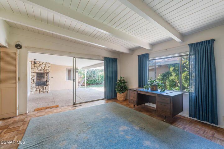 Property Photo:  9299 Dorrington Place  CA 91331 