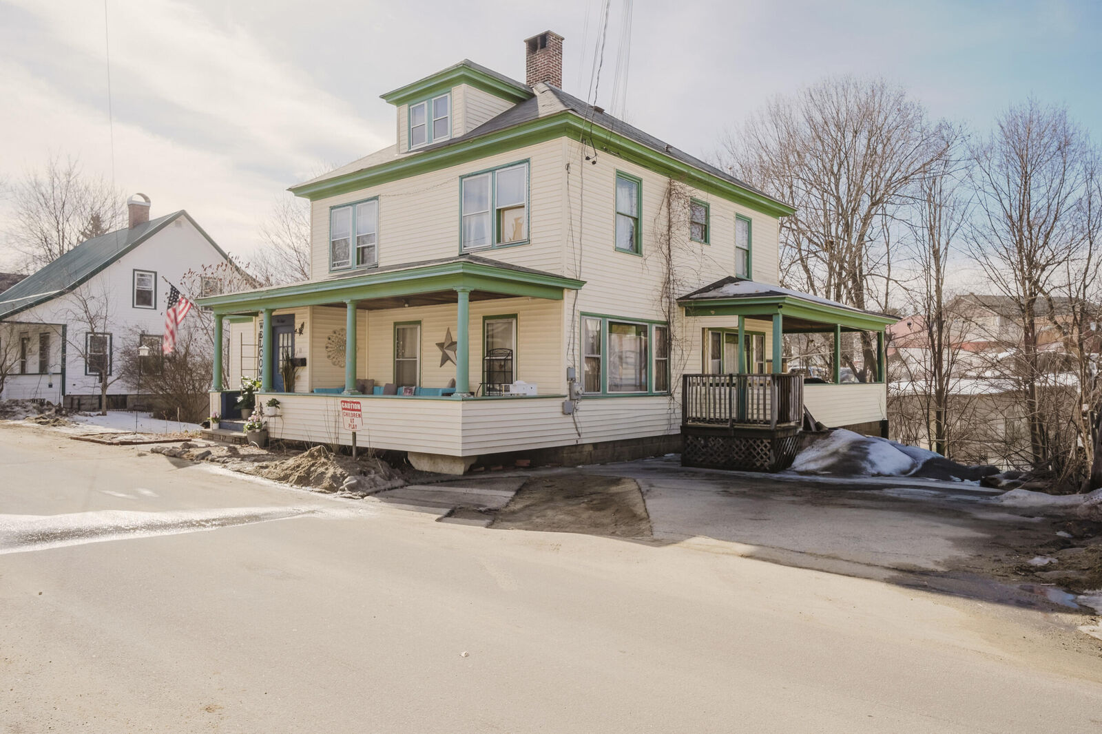 Property Photo:  11 Barrows Street  ME 04281 