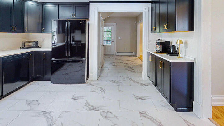 Property Photo:  295 French Street  ME 04401 