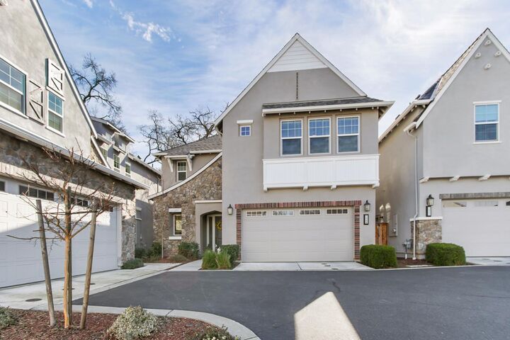 Property Photo: 7548 Twin Bridges Lane CA 95610