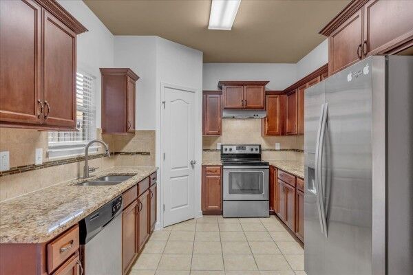 Property Photo:  148 Took Dr  TN 37013 