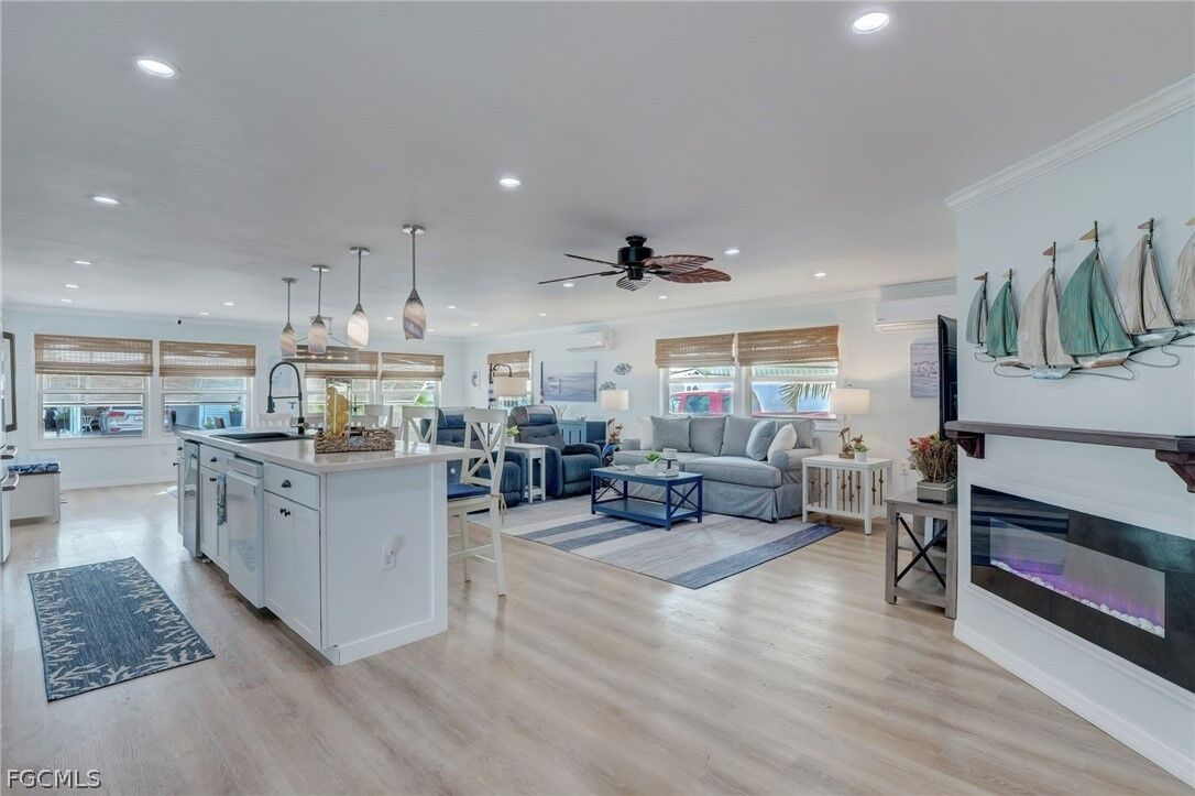 Property Photo: 5554 Sir Walter Way FL 33917