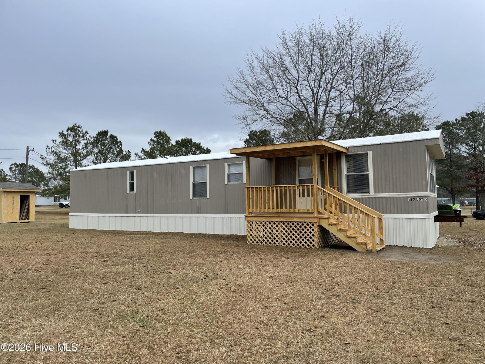 Property Photo:  115 Duck Pond Lane 5  NC 28574 