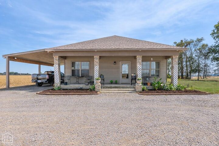 Property Photo:  1069 County Road 973  AR 72437 