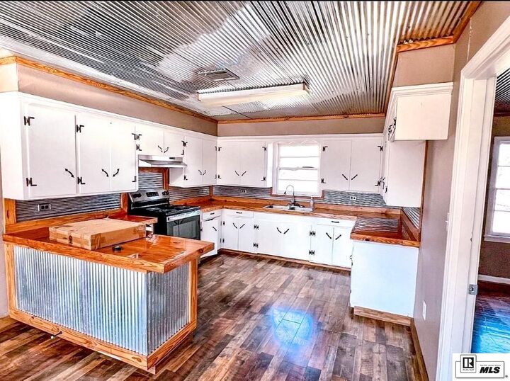 Property Photo:  1133 Roundhill Road  LA 71263 