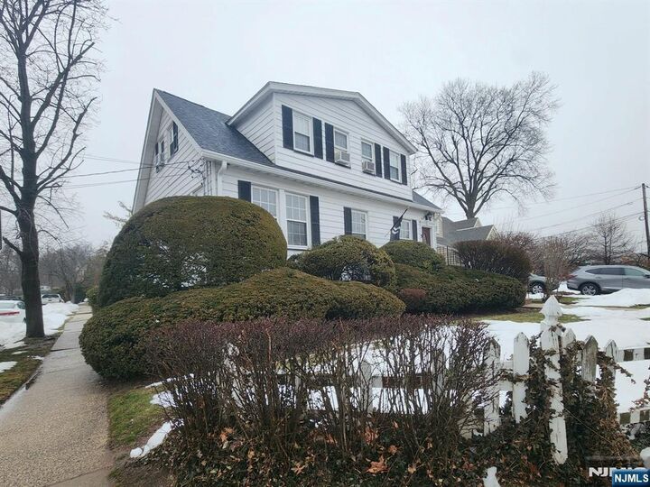Property Photo:  5 Bellevue Avenue  NJ 07003 