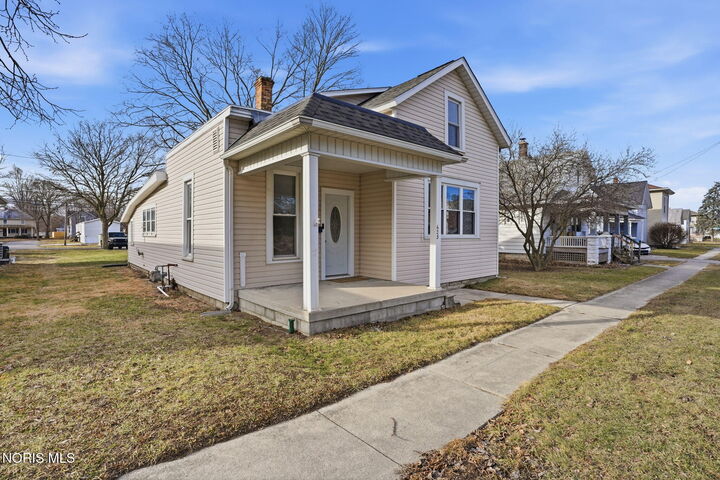 Property Photo:  623 E Sandusky Street  OH 45840 