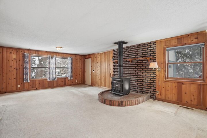 Property Photo: 5717 Grandview Boulevard MN 55364