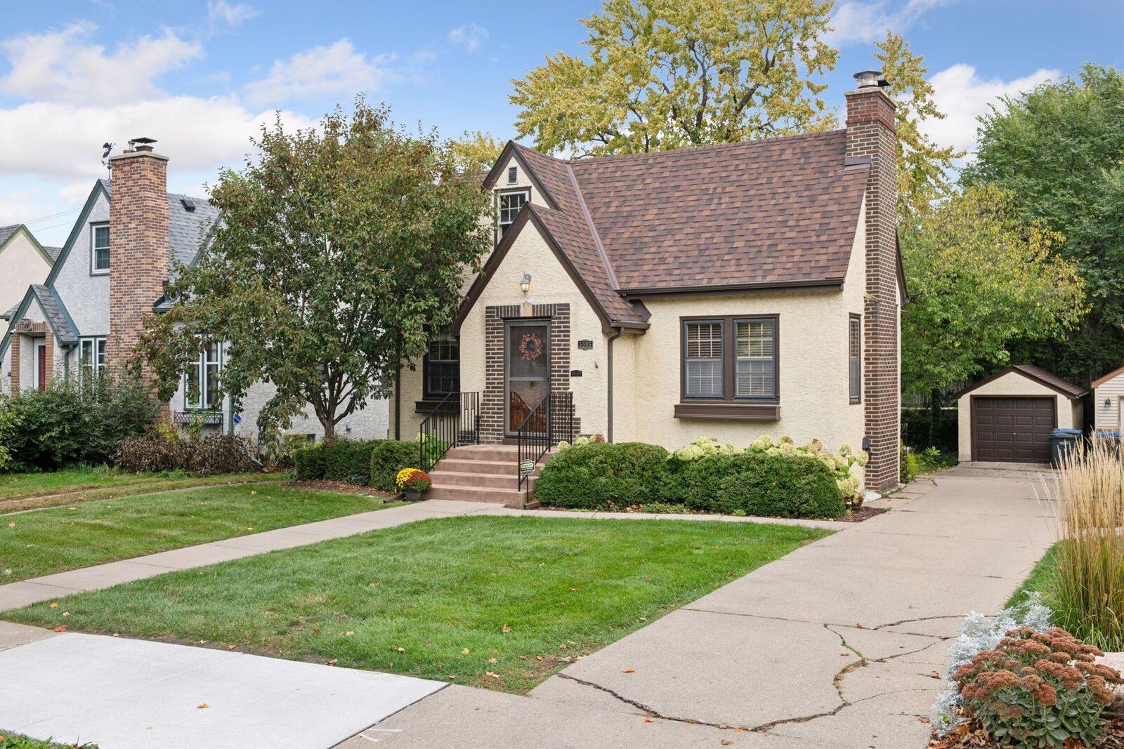Property Photo:  5545 Aldrich Avenue S  MN 55419 