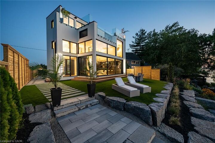 Property Photo:  6 Firelane 11A Street  ON L0S 1J0 