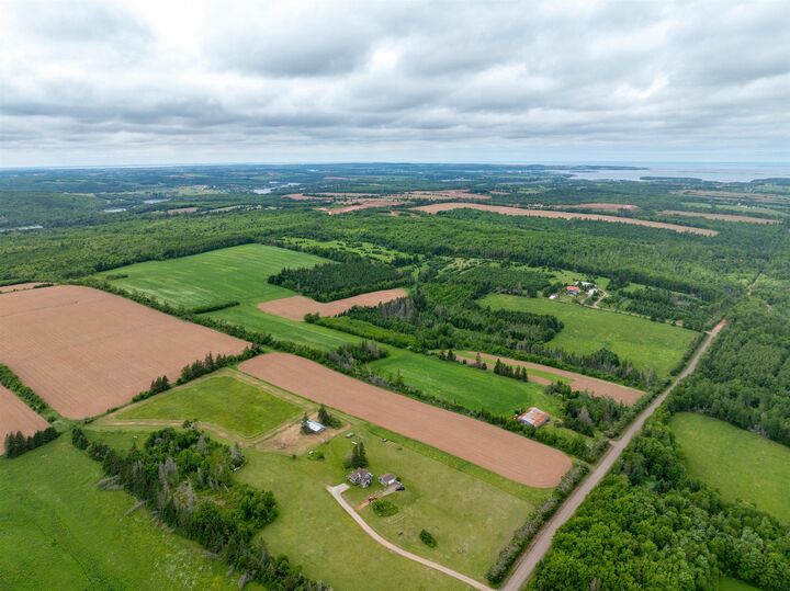 Property Photo:  520 Centre Road  PE C0A 1E0 