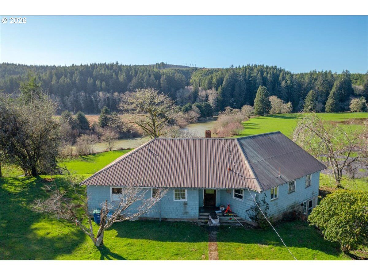 Property Photo:  10468 Siletz Hwy  OR 97380 