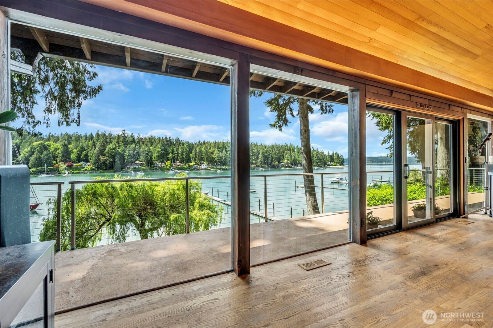 Property Photo: 6490 NE Monte Vista Drive WA 98110