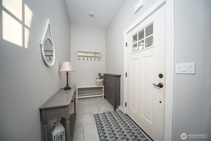 Property Photo:  302 S Anderson  WA 98926 