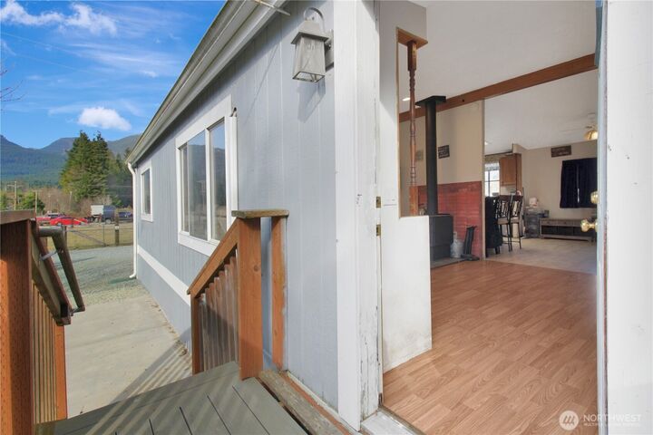 Property Photo: 30405 Swede Heaven Road WA 98223