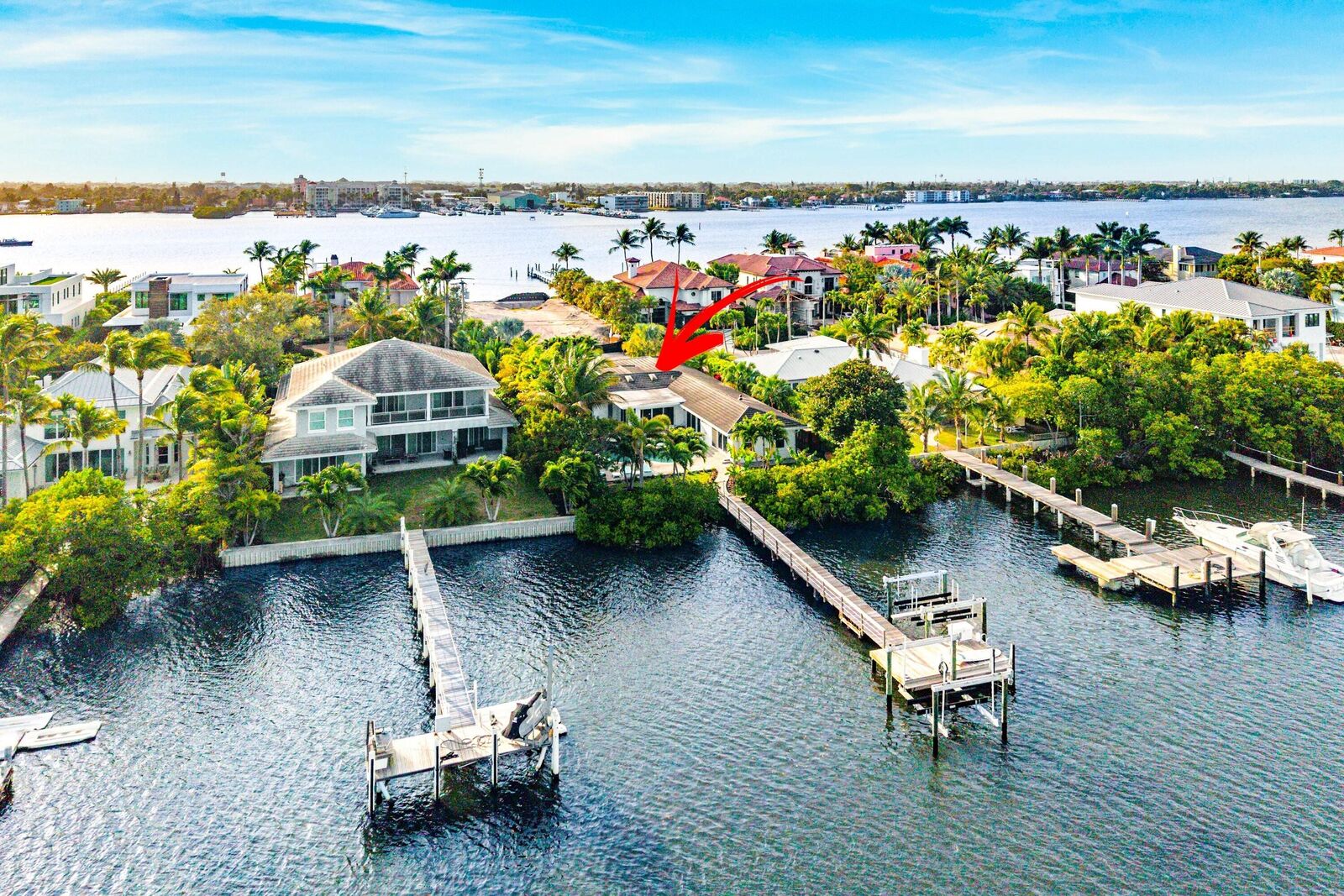 Property Photo:  820 N Atlantic Drive  FL 33462 