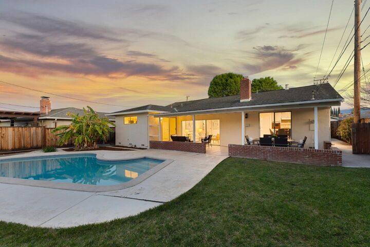 Property Photo:  1377 Dentwood Drive  CA 95118 