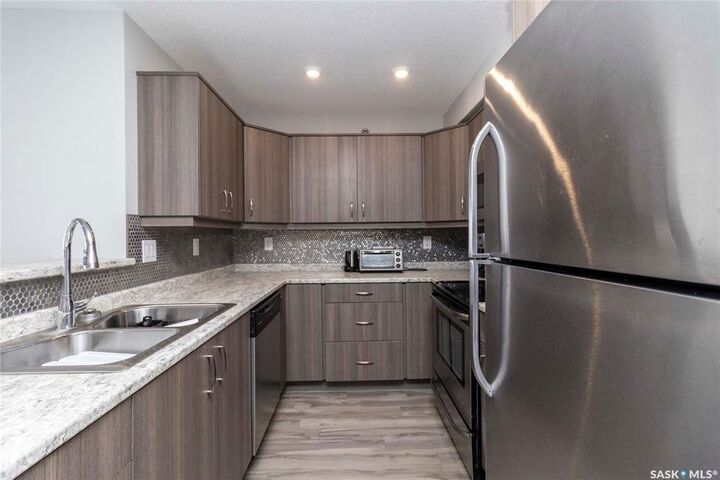 Photo de la propriété: 108 Willis Crescent 4311 SK S7T 0W8