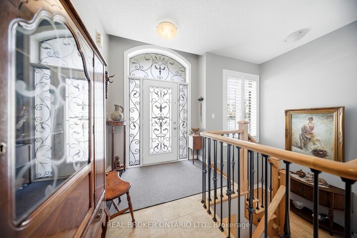 Property Photo: 171 Gold Park Gate ON L3W 0B4