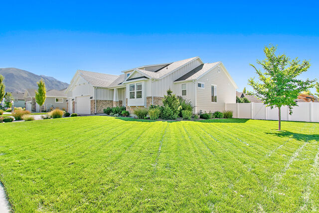 Property Photo:  5747 W Yorkshire Ct  UT 84003 