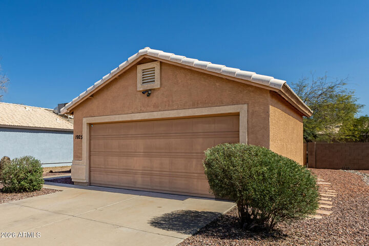 Property Photo:  1925 S Palo Verde Drive  AZ 85120 