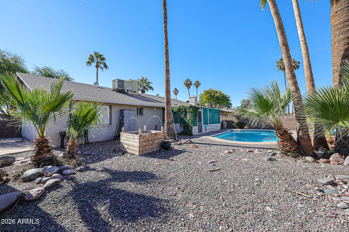 Property Photo:  2132 E Tulane Drive  AZ 85283 