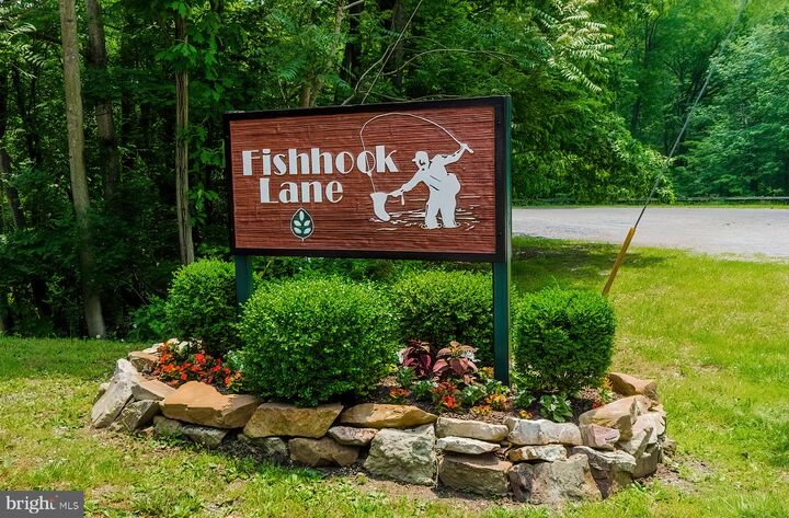 Property Photo:  164 Fishhook Lane  WV 25427 