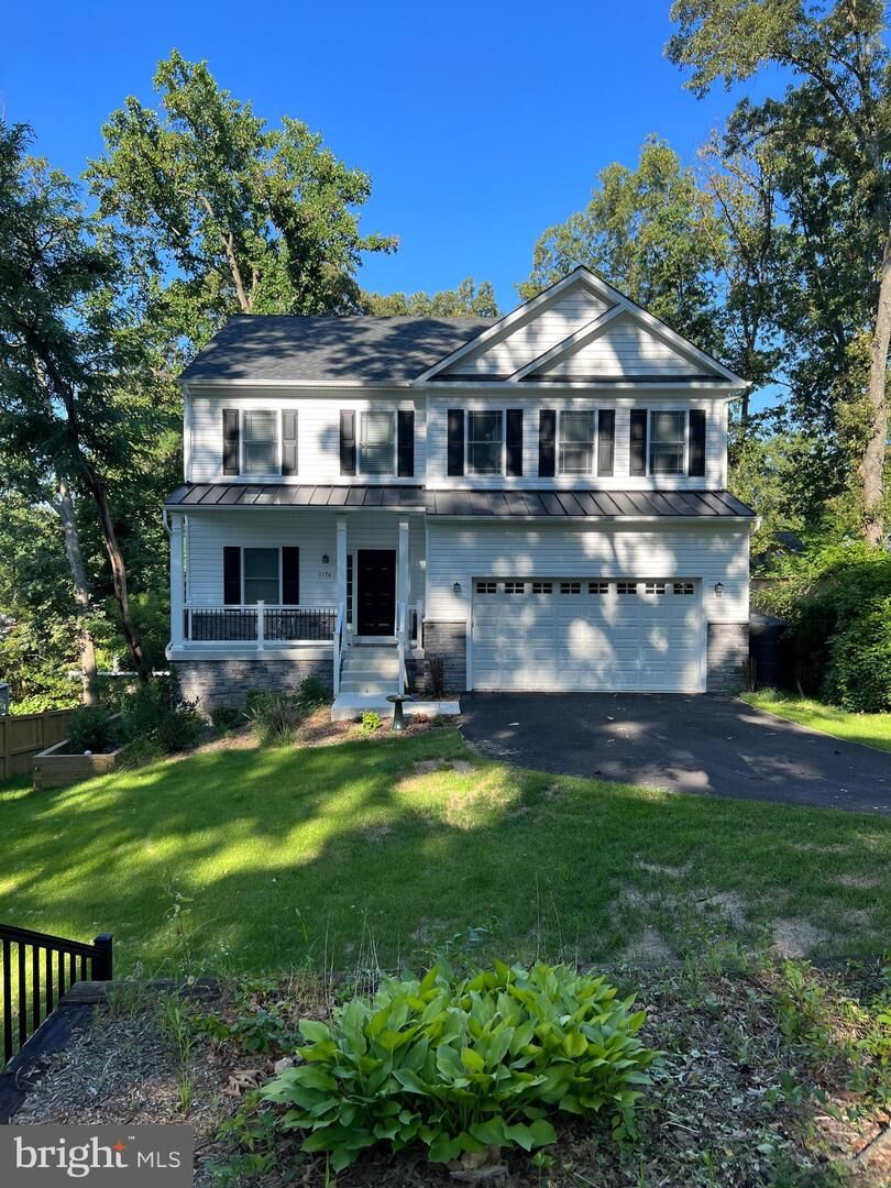 Property Photo:  1176 Green Holly Drive  MD 21409 