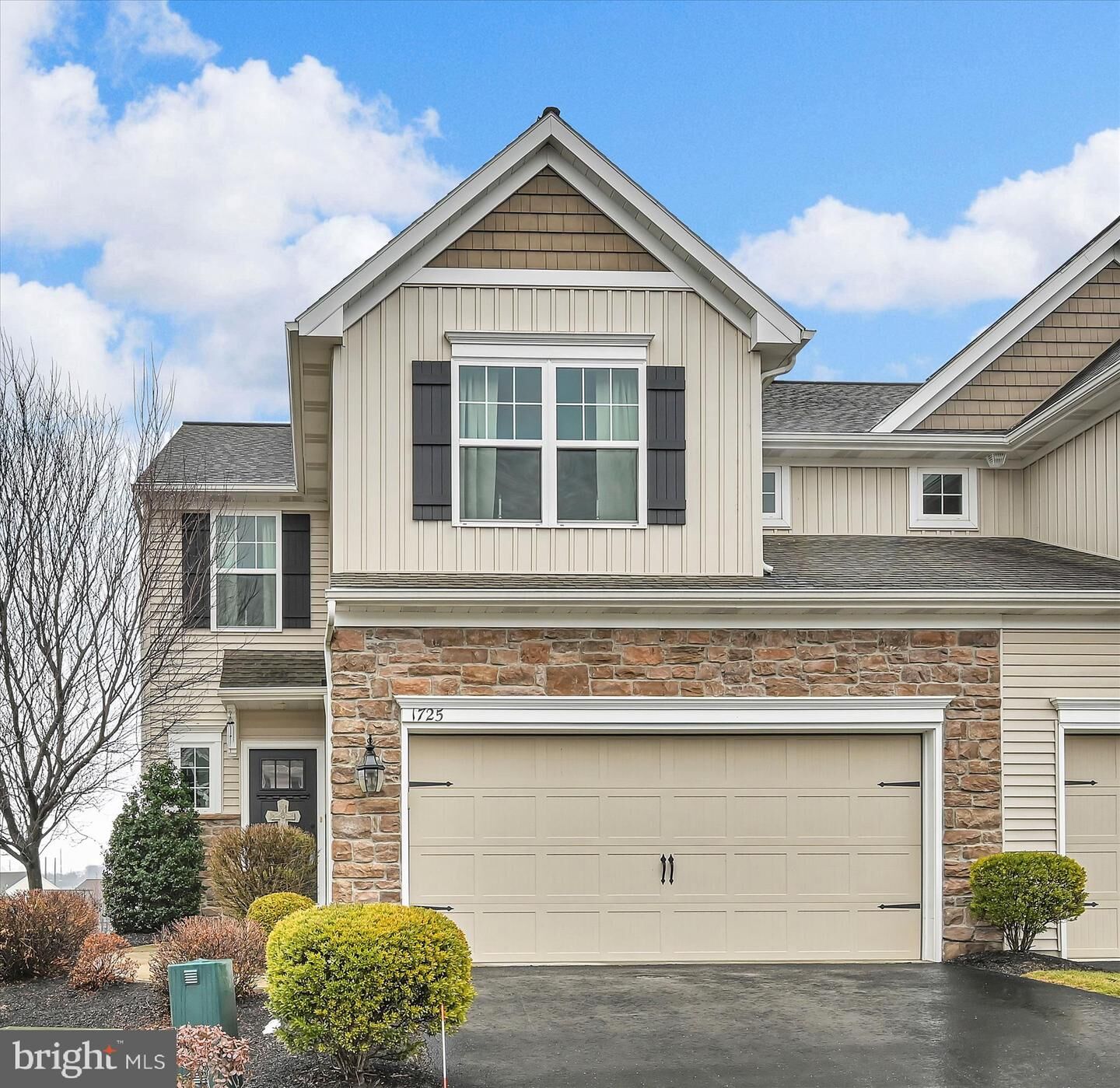 Property Photo: 1725 Haralson Drive PA 17055