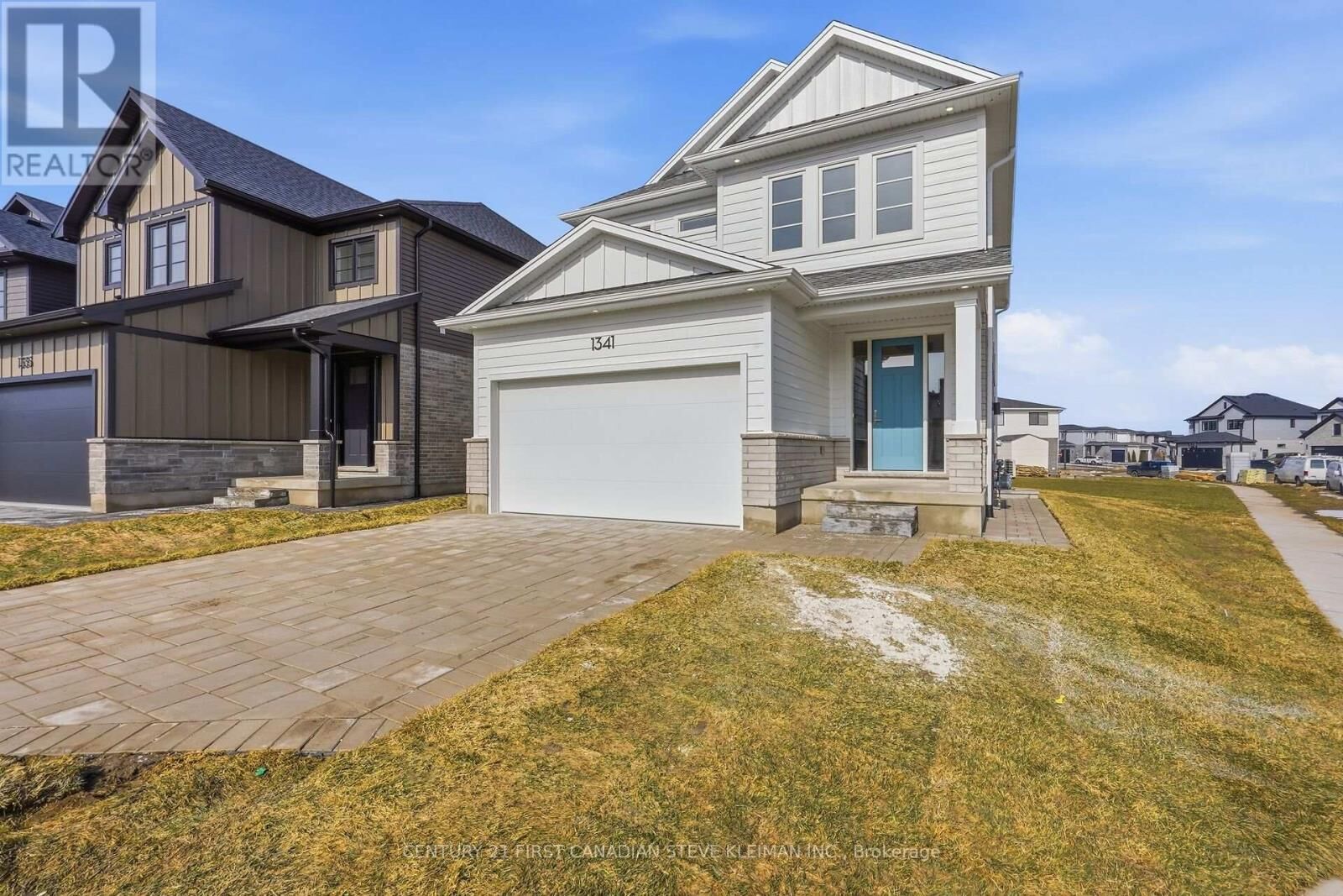 Property Photo:  1341 Bush Hill Link  ON N6G 0X6 