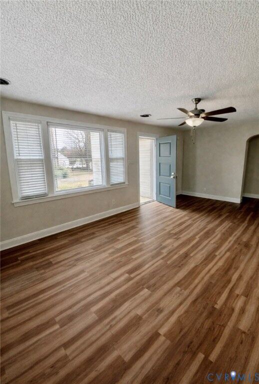 Property Photo:  2313 Greenway Avenue  VA 23228 