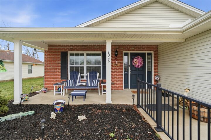 Property Photo:  2028 Jackson Lane  OH 45044 