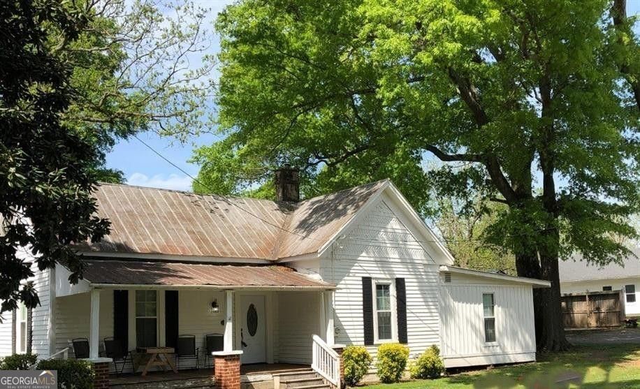 Property Photo:  117 Summer Street  GA 30103 