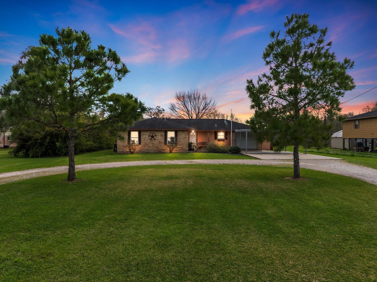 Property Photo:  319 County Road 912A  TX 77422 