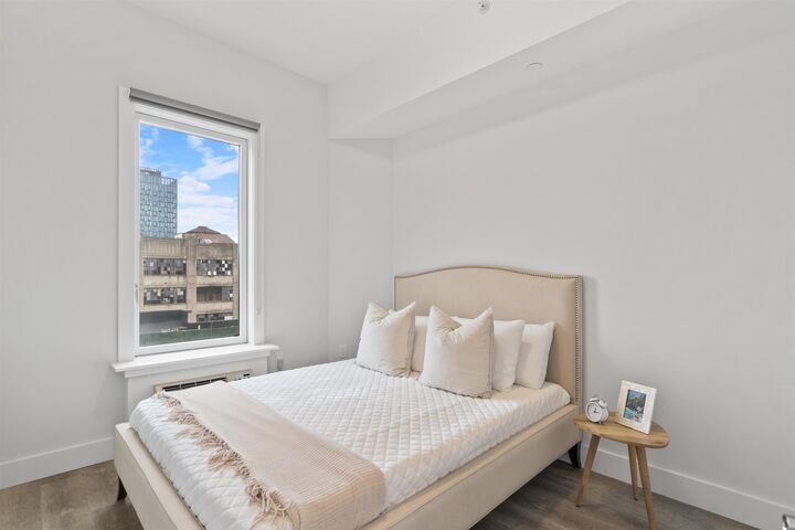 Property Photo:  412 Whiton St 502  NJ 07304 