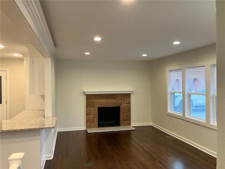 Property Photo:  7332 Parallel Parkway  KS 66112 