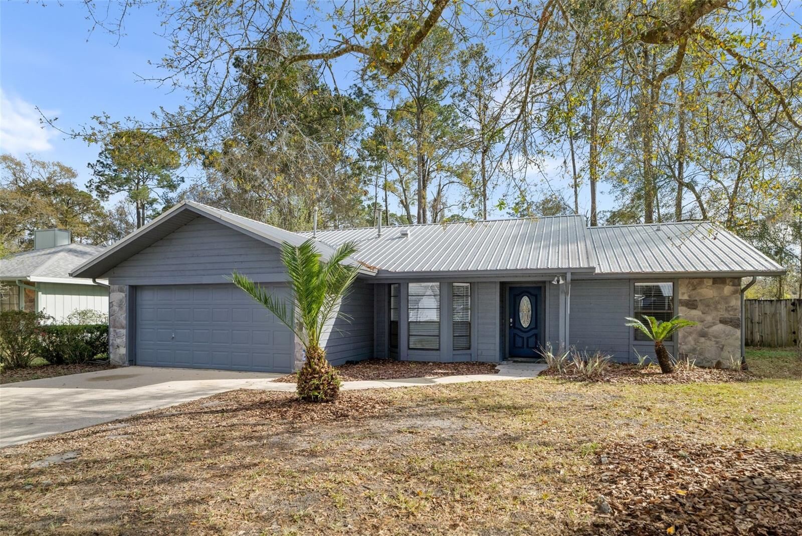 Property Photo:  4817 NW 37th Place  FL 32606 