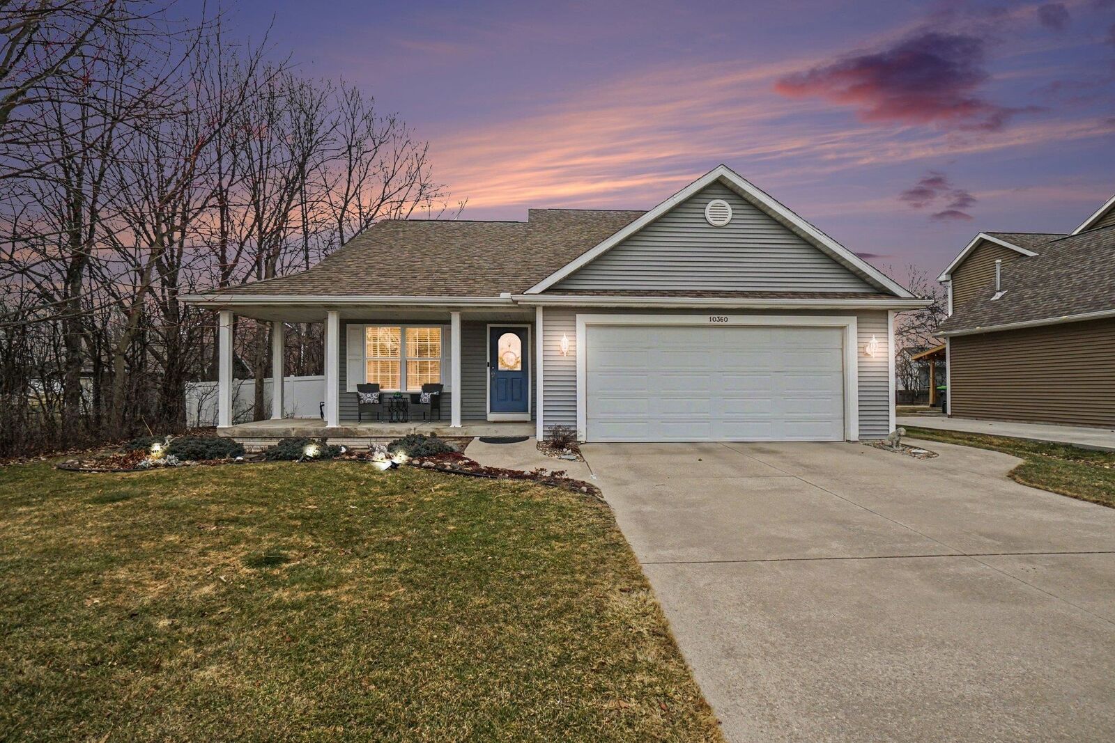 Property Photo:  10360 Laurel Woods Place  MI 48623 